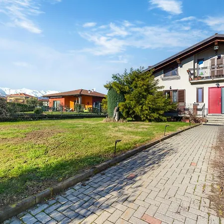 Lägenhet La Borgata Del Canavese *